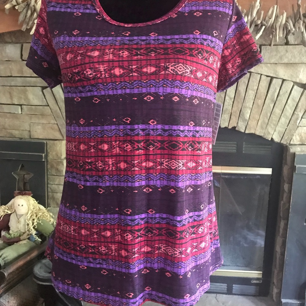 LuLaRoe Classic T, Small, NWT